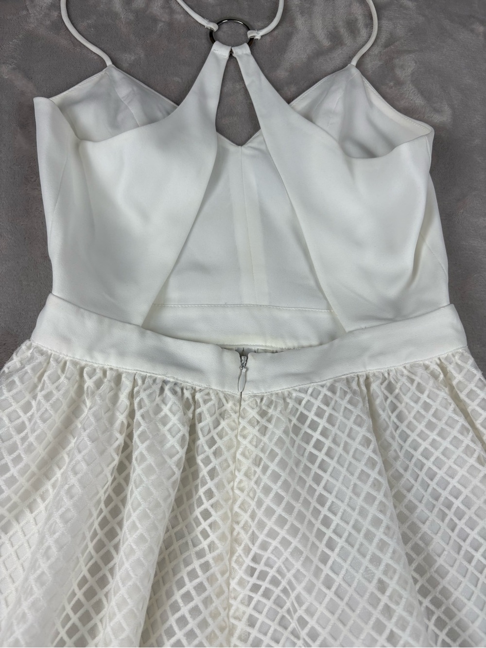 NBD XS White Mesh Overlay Midi Dress Ring Halter Fit Flare Party Cocktail Bridal - Picture 10 of 10